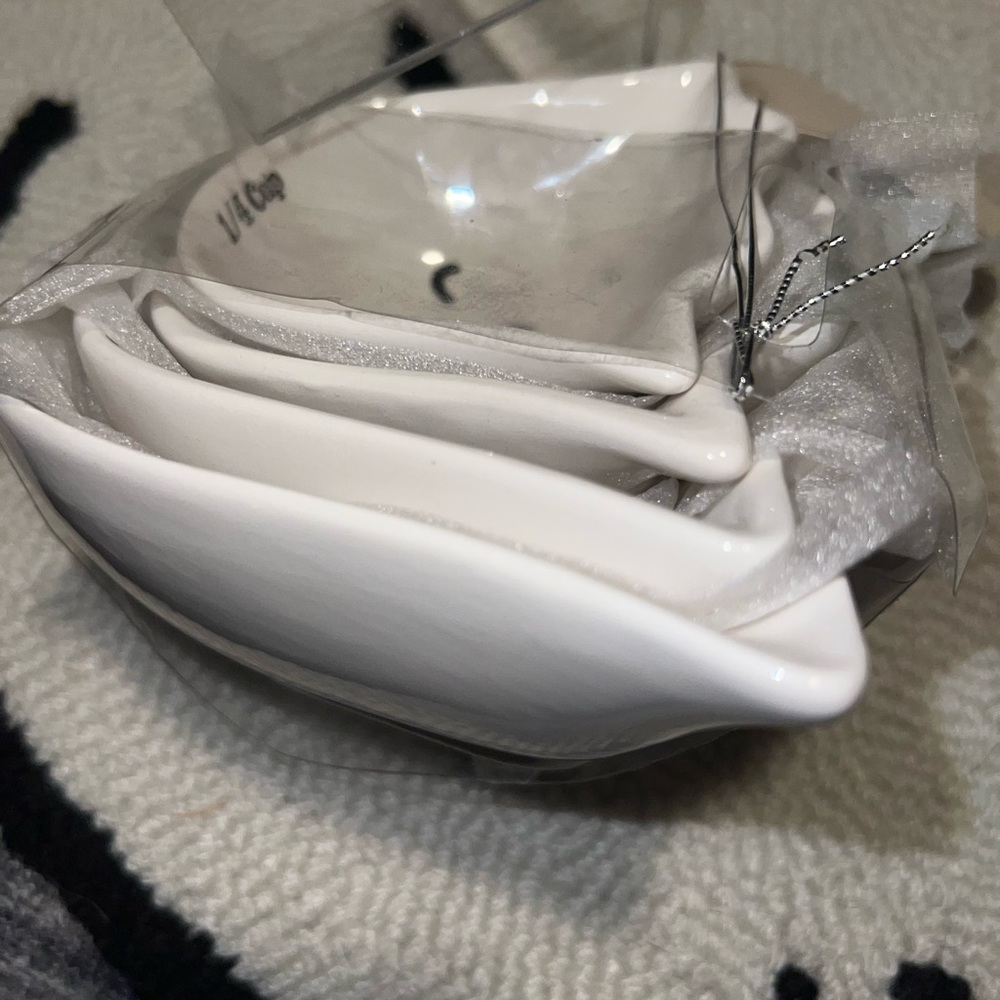 Strawberry Street Ghost Measuring Cup Set NWT HTF 2023 Halloween! 👻